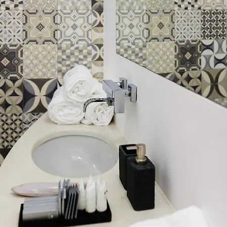 شقة White Stylish 3