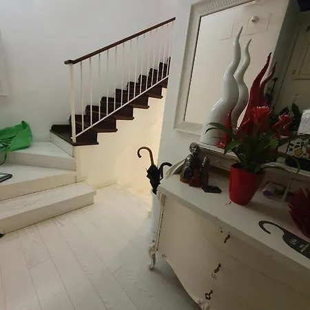 Apartment White Stylish 3 *